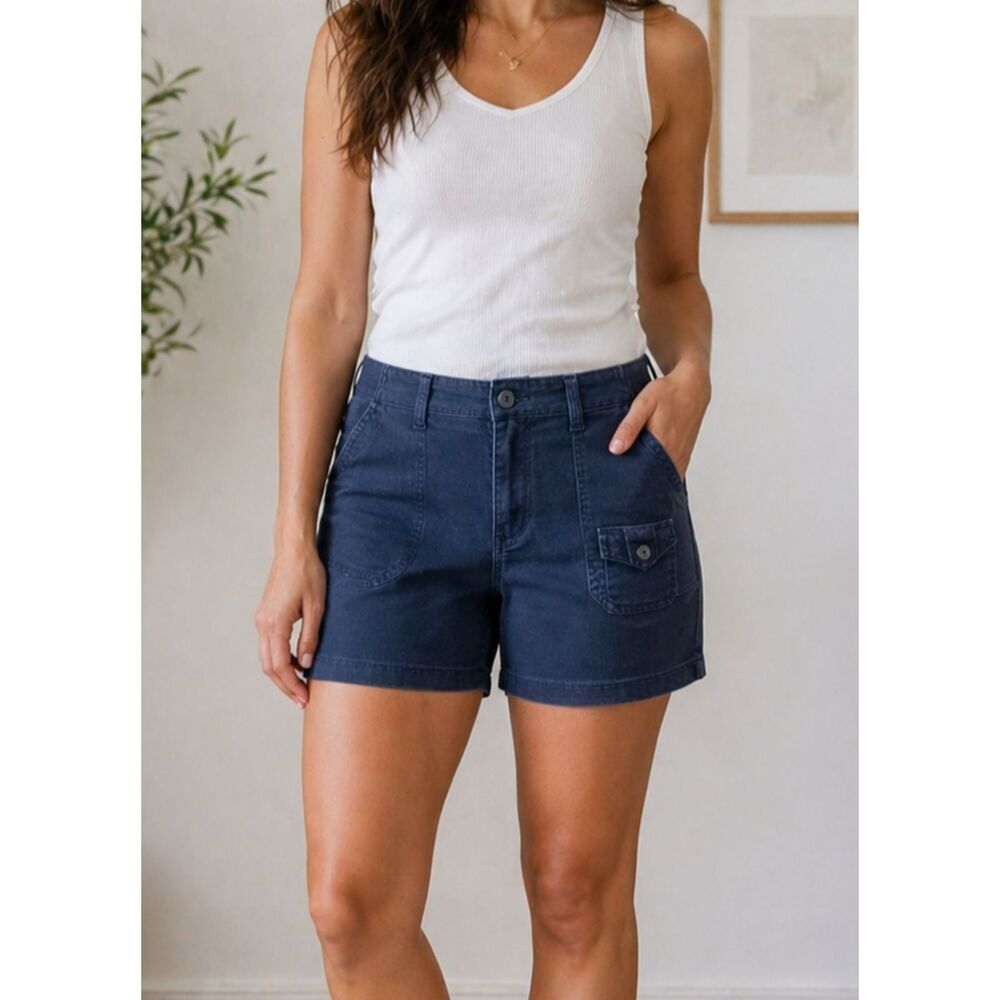 Lee Relaxed Fit Shorts Women Size 12 Blue Mid Rise Stretch Casual Comfort